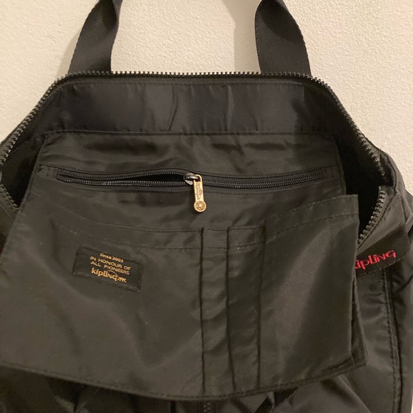 Kipling - Picture 4 of 10